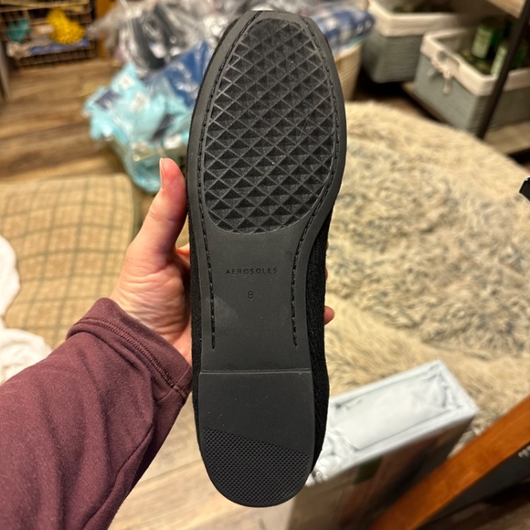 AEROSOLES Sz 8 Sweater Knit Flats Slip ons Black - Picture 3 of 3